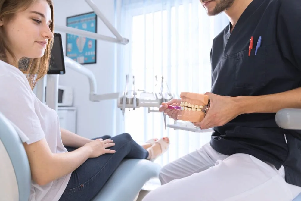 Fizjoterapia stomatologiczna po zabiegach implantologicznych – dlaczego ma znaczenie?